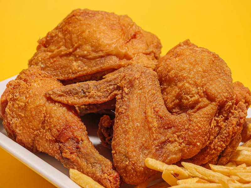 crispy wings appetizer with sauce